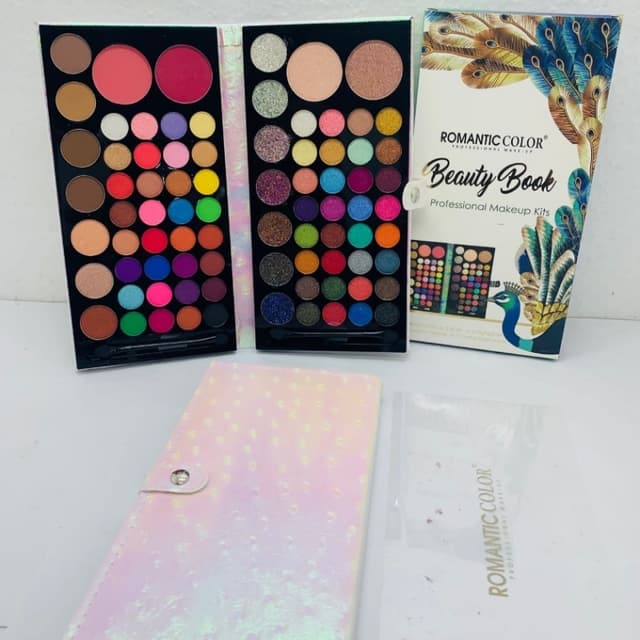 Romantic Color Beauty Book